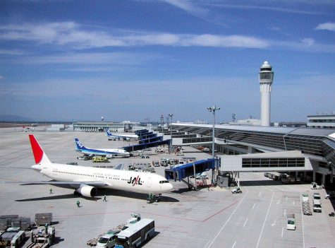 Nagoya_Airport_view_from_promenade